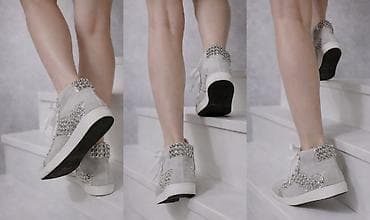 patike izi: Par svetlosivih ženskih patika sa visokim vrhom. Patike imaju pertle i — 4