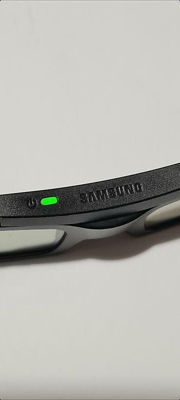 gps antena za multimediju: ▪︎Na prodaju 2 para 3D Samsung (SSG-5100GB) naočara za gledanje TV-a u — 10