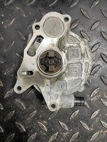 rucna muzilica za zene: AUDI Q3 DELOVI VAKUUM PUMPA 03L145100 | Audi a1  a3 a4 a5 a6 a7 q3 — 3