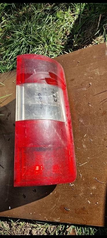 brava haube ford focus: DESNI STOP FORD TRANSIT | Desni stop ford transit — 1
