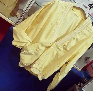 pull and bear kozne jakne: Prelepa jakna letnja
Odgovara Vel S M L
Pamuk
Kao nova — 4