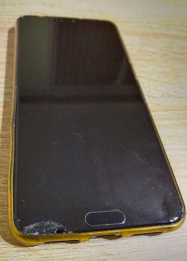 huawei polovan: Huawei P20 Pro Polomljen poklopac i ostećen sa prednje strane. Kad se — 3