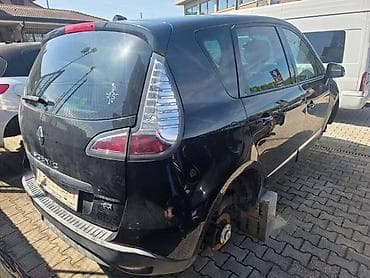 osigurac za instrument tablu scenic: RENAULT SCENIC 2013. GOD. - KOMPLETAN AUTO U DELOVIMA | Renault — 4