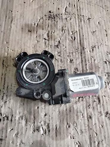 vakum staklo cena: MOTORIC PODIZACA P.DESNI ZA NISSAN QASHQAI OD 2006. DO 2013. GOD. | — 1