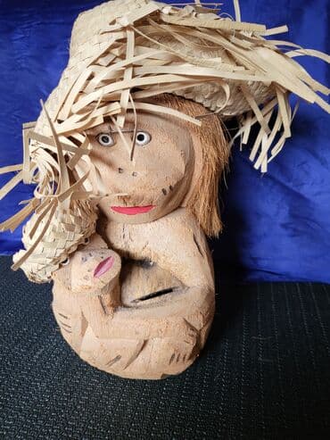 drvene macke figure: Figura — 1