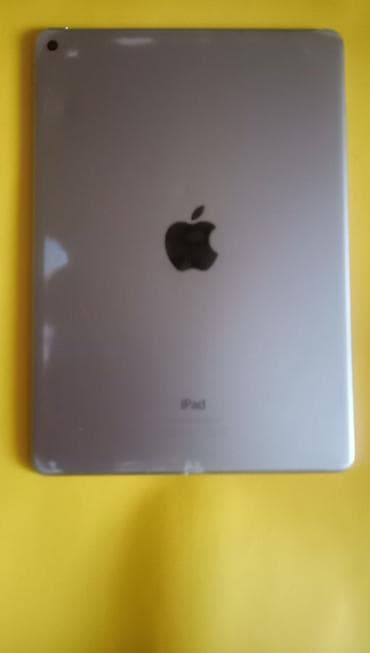 kap po kap cena: Apple iPad Air 2 (model A1566), 32 GB i metalni BlueTooth kover — 8