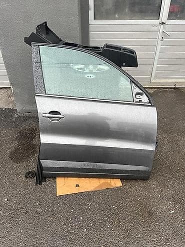 VRATA ZA VOLKSWAGEN TIGUAN OD 2011. DO 2015. GOD. | Prednja desna na lalafo.rs VRATA ZA VOLKSWAGEN TIGUAN OD 2011. DO 2015. GOD. | Prednja desna