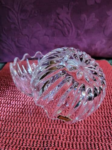 swarovski kristal cena: Satula nova ili dve bombonijera,kristal Zajecar. 70te. Satula ili — 5