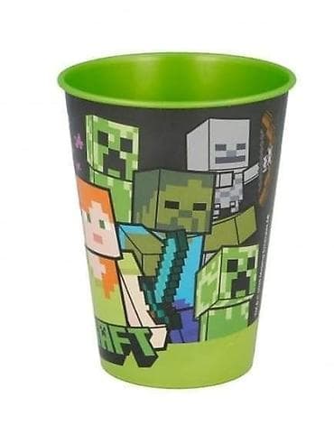 Plastična čaša, cena za komad 300 din