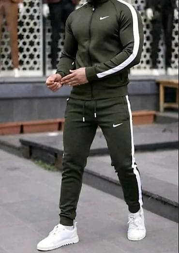 Kućna odeća: Mokra likra
m, l, xl, 2xl
3500 din — 3