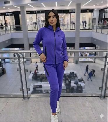 body od: Ženski sportski komplet (dukserica + donji deo) - Model: dvodelni — 6