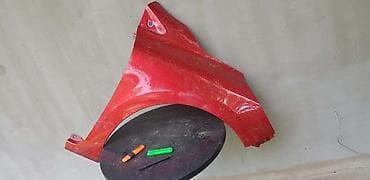 brava za haubu ford c max: KRILO ZA RENAULT CLIO | Renault clio prednje desno krilo 63100594R — 3