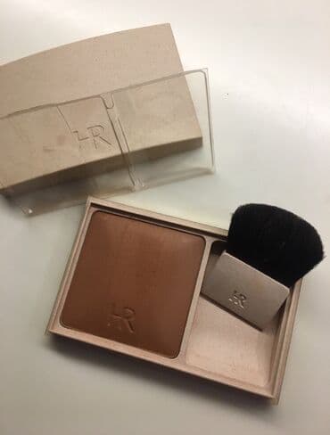 max factor rumenilo: NOV BRONZER RUMENILO HELENA RUBINSTEIN -
Vece pakovanje, 30 gr — 3