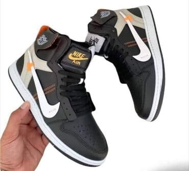 Patike, veličina - 44