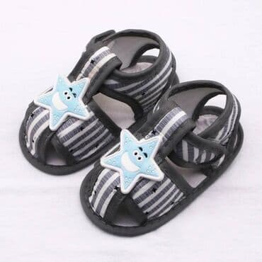 differente obuca: Sandals, Size - Pre-walking — 4