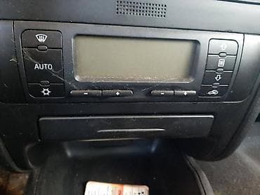 displej za pezo 407: DISPLEJ KLIME ZA SEAT LEON, TOLEDO OD 2000. DO 2005. GOD. | Displej — 1