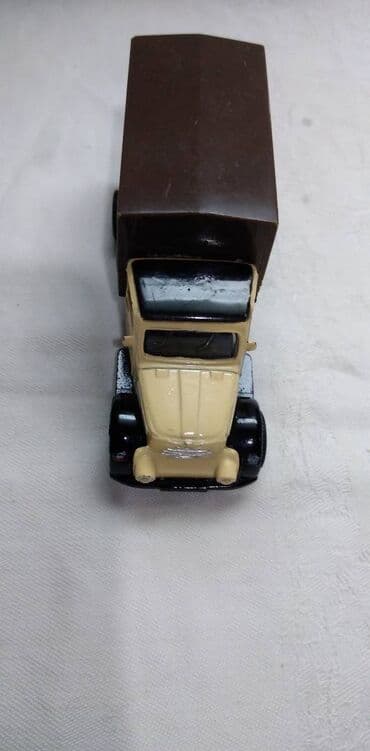 harry potter vt401 k: Kamion typ Garant Germany,Made in China 10,5 cm.,malo izgrebana — 2
