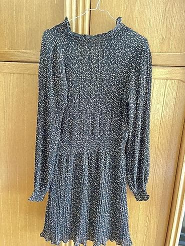 ugg papuče ženske: NEXT ženska haljina – crna sa sitnim bež tufnama - Model: mini/iznad — 5