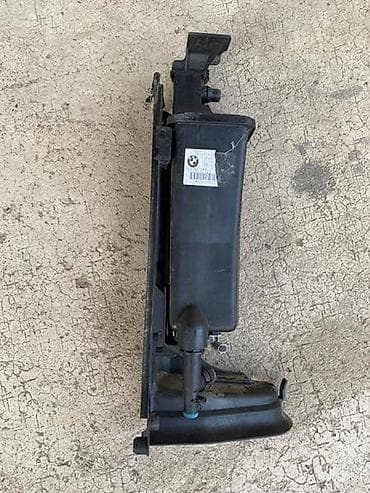 BOCA ZA ANTIFRIZ E46 ZA BMW 315, 316, 318 . OD 1998. DO 2005. GOD
