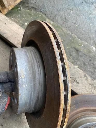 gume za frezu 4.00 8: DISKOVI E90,E87 2.0D ZA BMW 320, 318, 118 . OD 2004. DO 2010. GOD — 3
