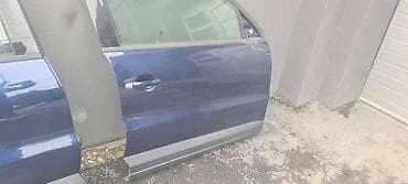 auto plac nis: VRATA DESNA PREDNJA ZA VOLKSWAGEN TIGUAN OD 2007. DO 2015. GOD. - — 3