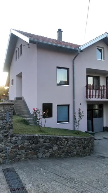 kuce: 300 sq. m, 5 bedroom — 1