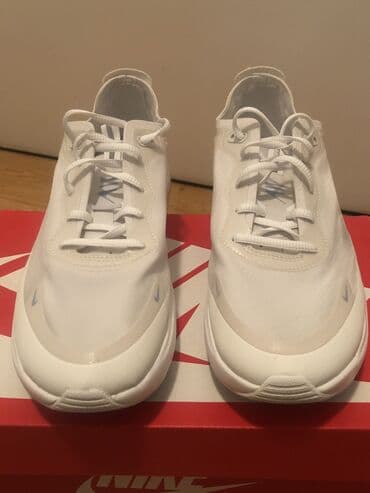 c a torbice: Nike, 39, color - White — 4