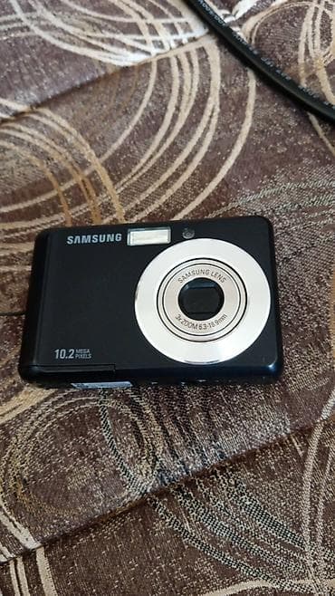 igre za ps3: Samsung kompaktni digitalni fotoaparat 10.2 MP - Senzor: 10.2 — 1