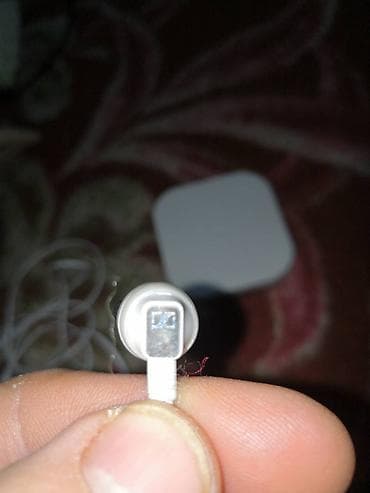 bezicne slusalice prodaja: Sennheiser slusalice

ispravne — 2