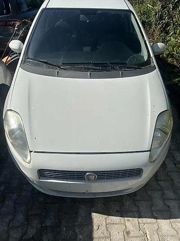 Prodaja automobila: GRANDE PUNTO KOMPLETAN U DELOVIMA | Grande punto kompletan u — 2