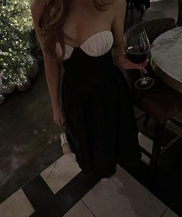 guess mindjuse cena: 🔥Elegantna midi haljina bez bretela – crno-bela po hit ceni 2000 din — 3