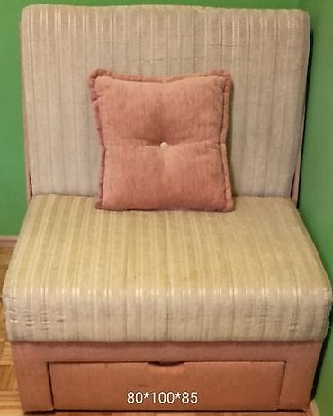 ikea kancelarijske stolice: 2 Visoke uske crne vitríne/ormarići sa rolo vratima i fiokama,radni — 8