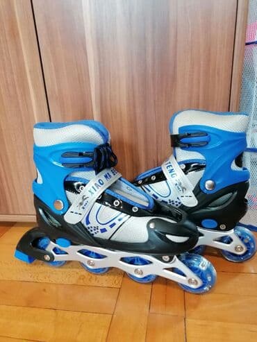 roleri za devojcice: Roleri
Broj 39-43
Cena 3100 din — 2