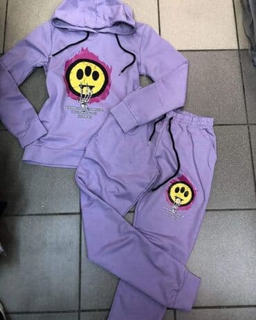 balenciaga trenerke: S m l xl 2500 — 4