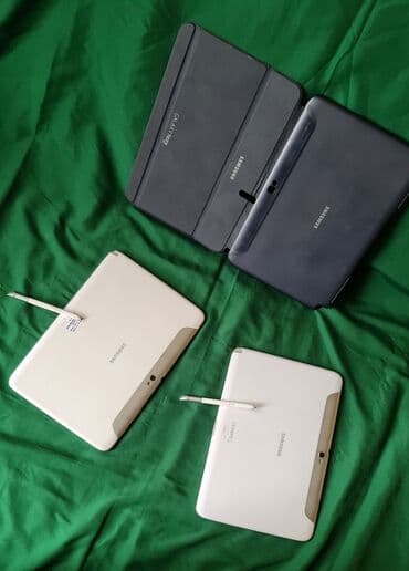 knjiga i zvucnik: 2 samsung tabketa,kao novi kimad — 5
