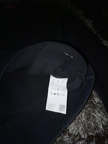sirogojno dzemper: Muški džemper HUGO (Hugo Boss) - Model: jednobojni crni pulover sa — 2