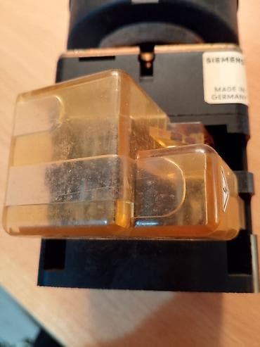 cirkoni za tekstil: Siemens glavni prekidač 3LC5 047-1AB51, Made in Germany. - Robusni — 3