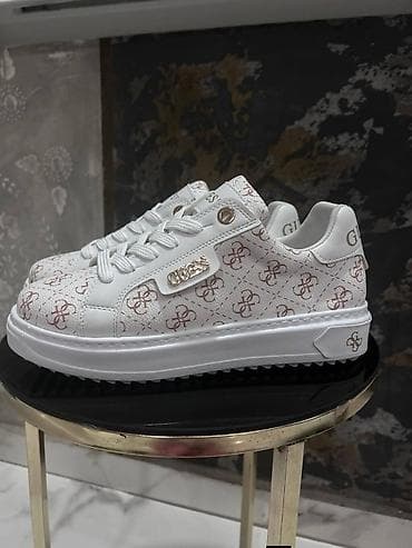 land rover patike: Ženske patike – dizajnerski modeli Vel. od 36 do 40 Oba modela su — 10