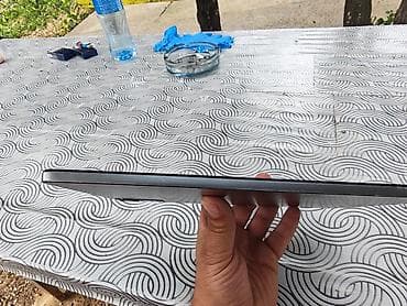 tablet novi sad: Funkcionalan tablet i jako dobar ima ostecenja po ivicama sve slikano — 4