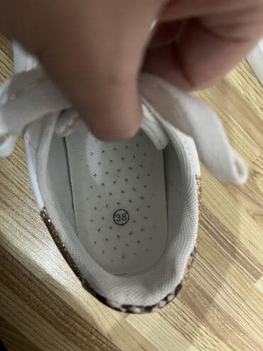 Ostala ženska obuća: 38, bоја - Bela — 3