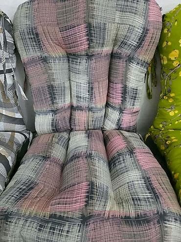 prodajem barske stolice: ✨ Da li su vaše stolice spremne za novu sezonu? Unesite svežinu i — 3