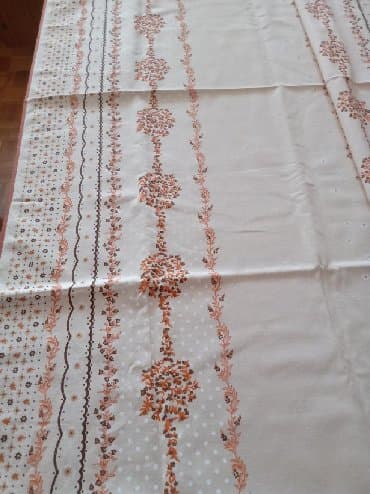 Posteljina: Nov pamucni stoljnjak. dim. 155/140cm — 3