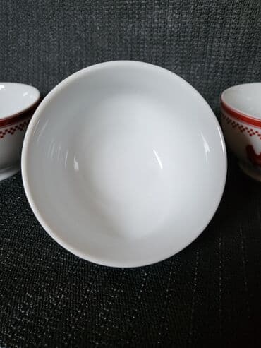 silikonski set za kuhinju: Cinije nove,vintaz za supe,corbe itd. pun porcelan. Komada 3 u — 6