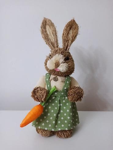 Slike i ramovi: Visina 35 cm
900 rsd ✨ — 1