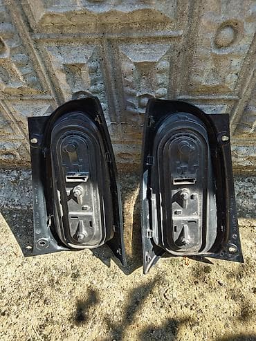 Used Cars: Stop svetla smart za two — 2