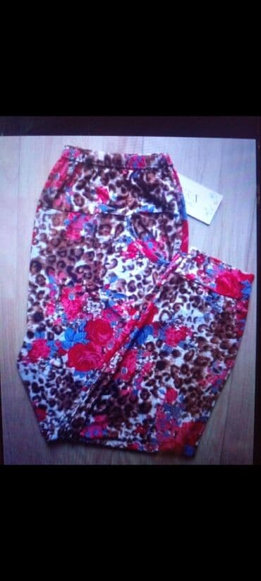 Pantalone: Normalan struk, Šalvare — 1