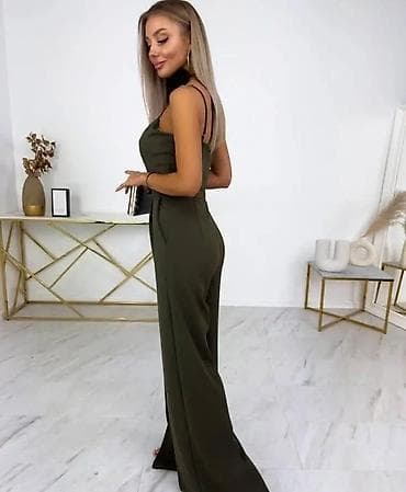 Overalls: Elegantni ženski kombinezon sa dugom suknom-preklopom - Model — 5