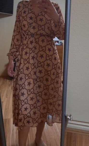 Gucci S (EU 36), bоја - Bež, Večernji, maturski, Dugih rukava