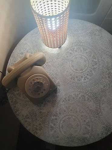 radni stolovi: Sto unikat .Drvo,gvozdje.Prelep.Za dnevnu sobu,terasu,spavaću — 2