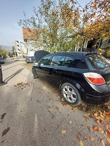 felne prodaja: Opel Astra: 1.7 l | 2005 г. 267137 km Hečbek — 10
